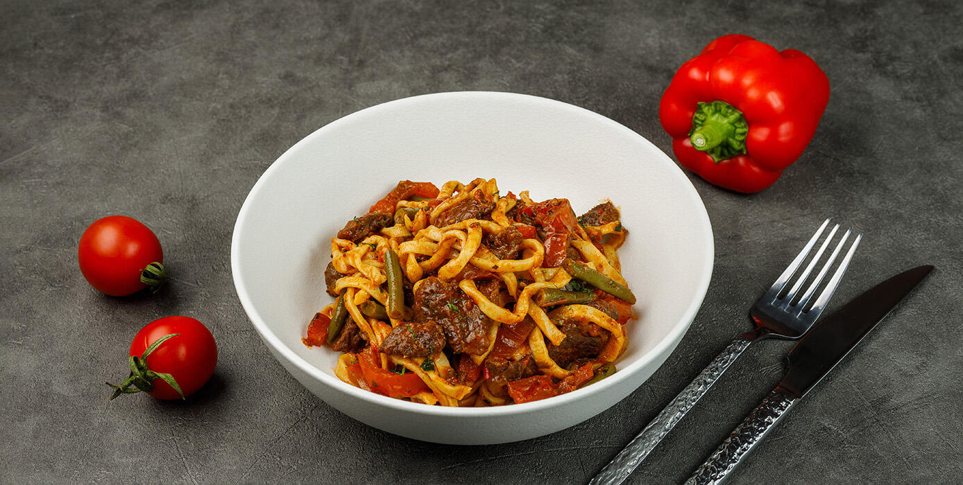 Милти: Лагман с говядиной и овощами