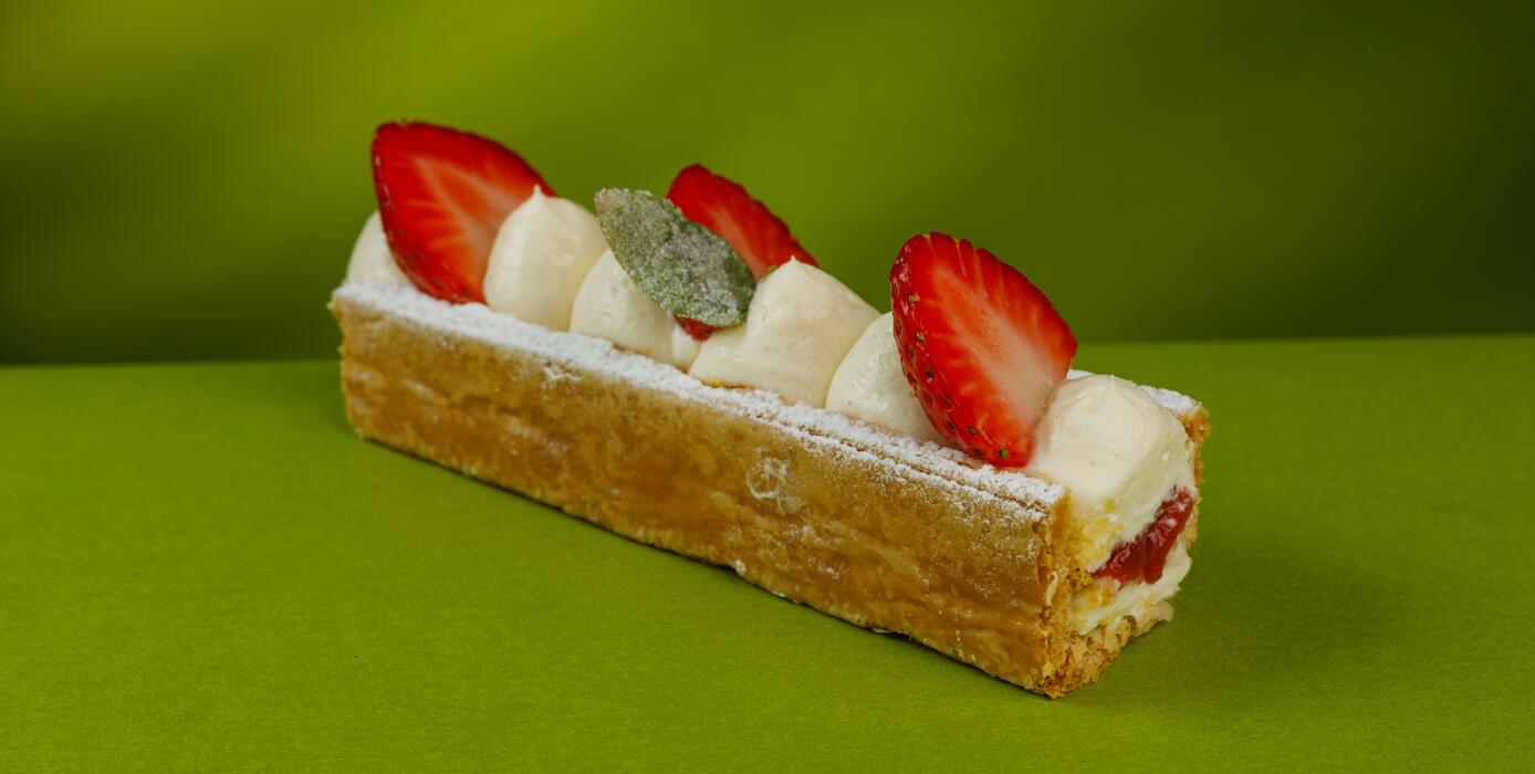 Милти: Мильфей с клубникой