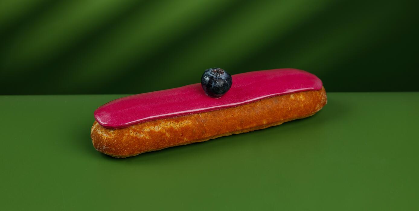 Милти: Эклер ягодный